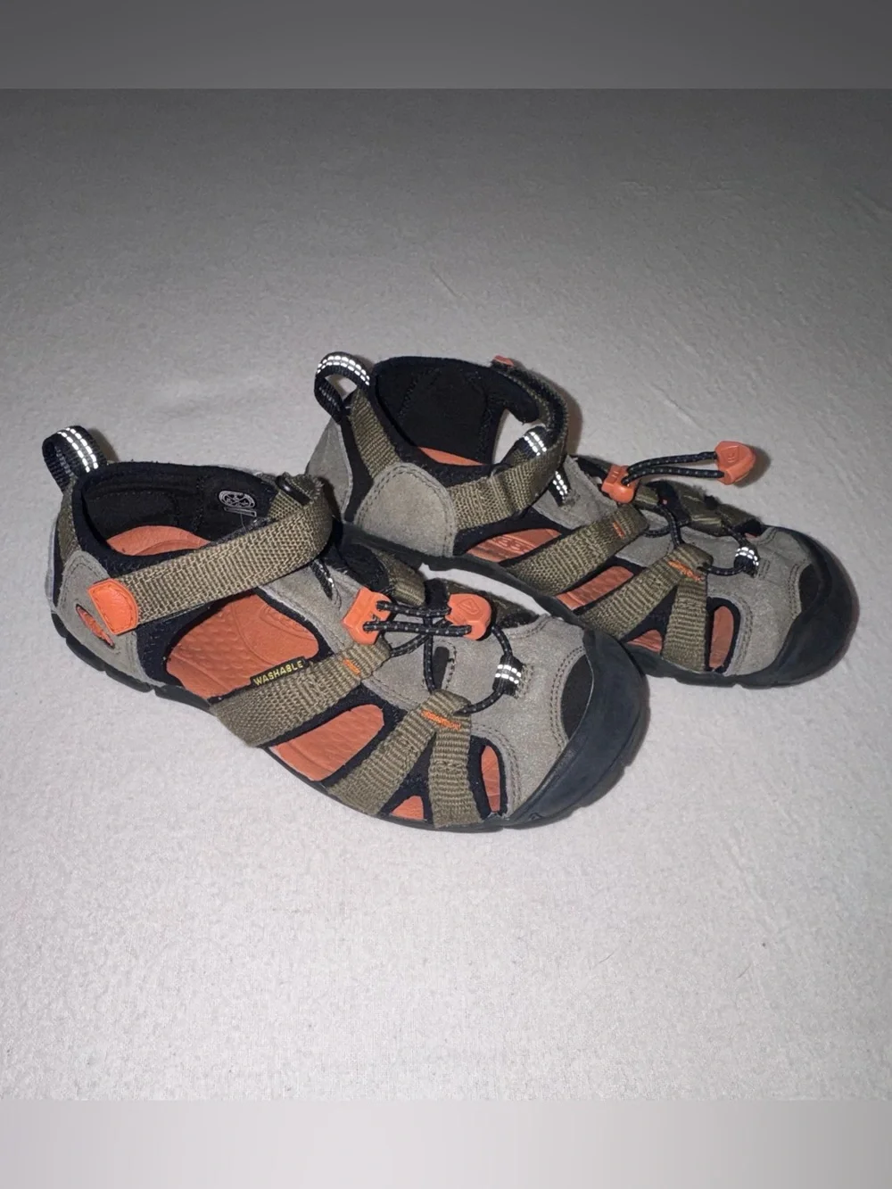 KEEN Seacamp II CNX children's outdoor sandals in dark olive size 2